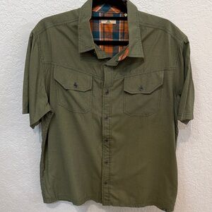 Men's Olive Green Ascend Short Sleeve Shirt, Size Large